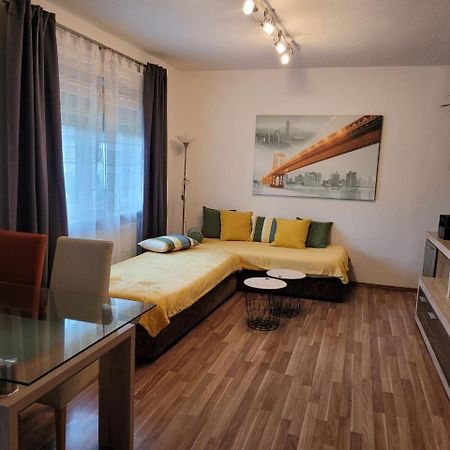 Zentral Gelegene, Sehr Ruhige Und Helle Wohnung Graz Kültér fotó