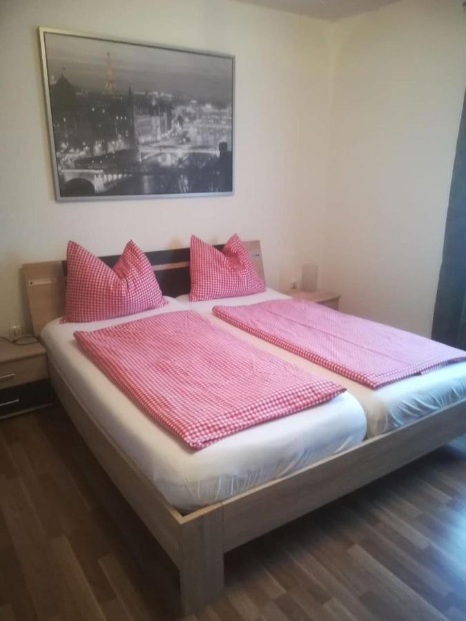 Zentral Gelegene, Sehr Ruhige Und Helle Wohnung Graz Kültér fotó