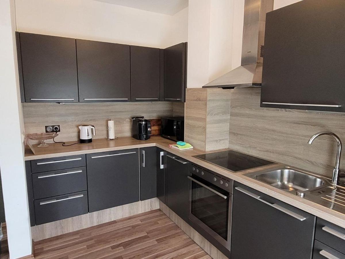 Zentral Gelegene, Sehr Ruhige Und Helle Wohnung Graz Kültér fotó