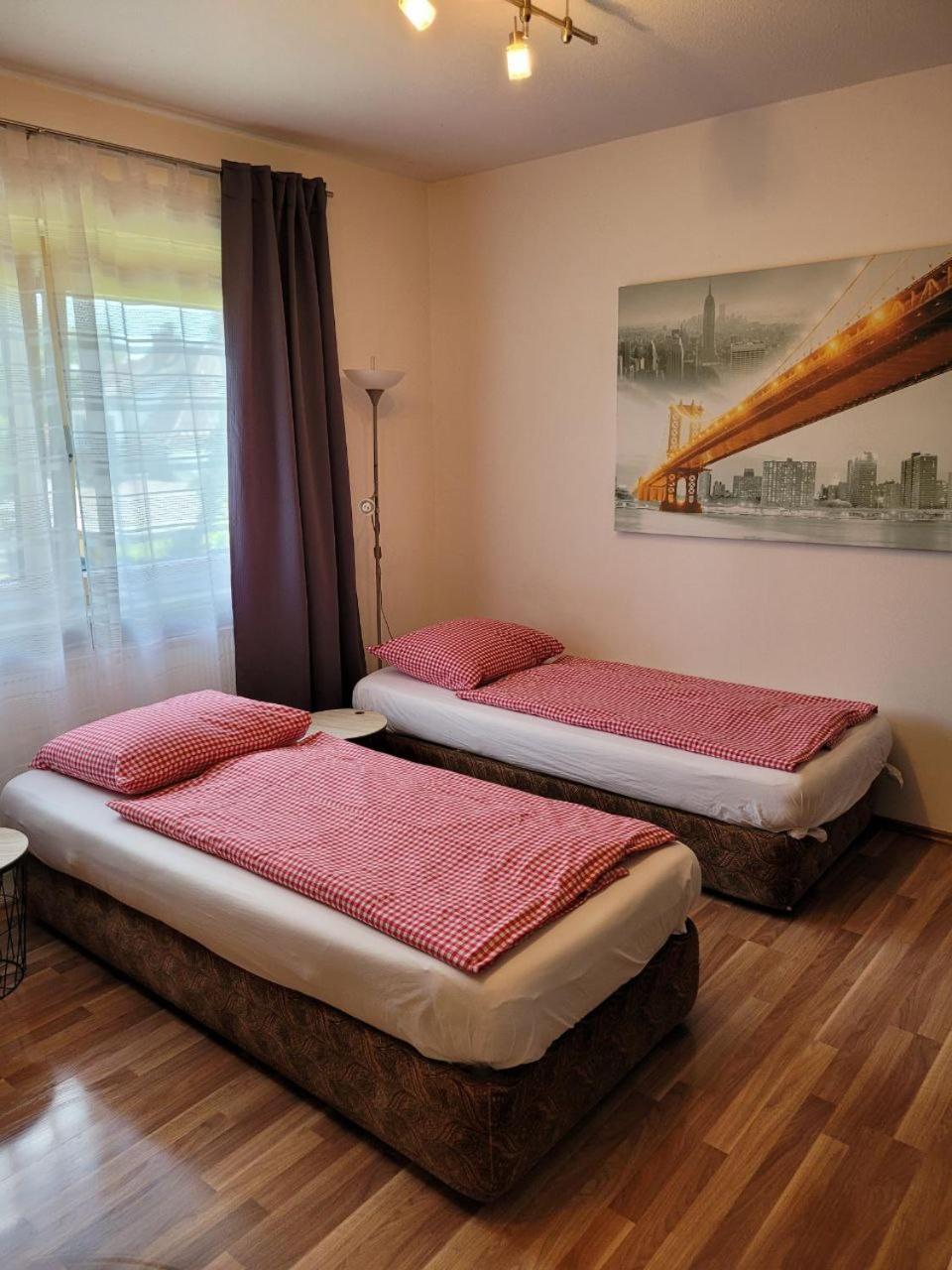 Zentral Gelegene, Sehr Ruhige Und Helle Wohnung Graz Kültér fotó